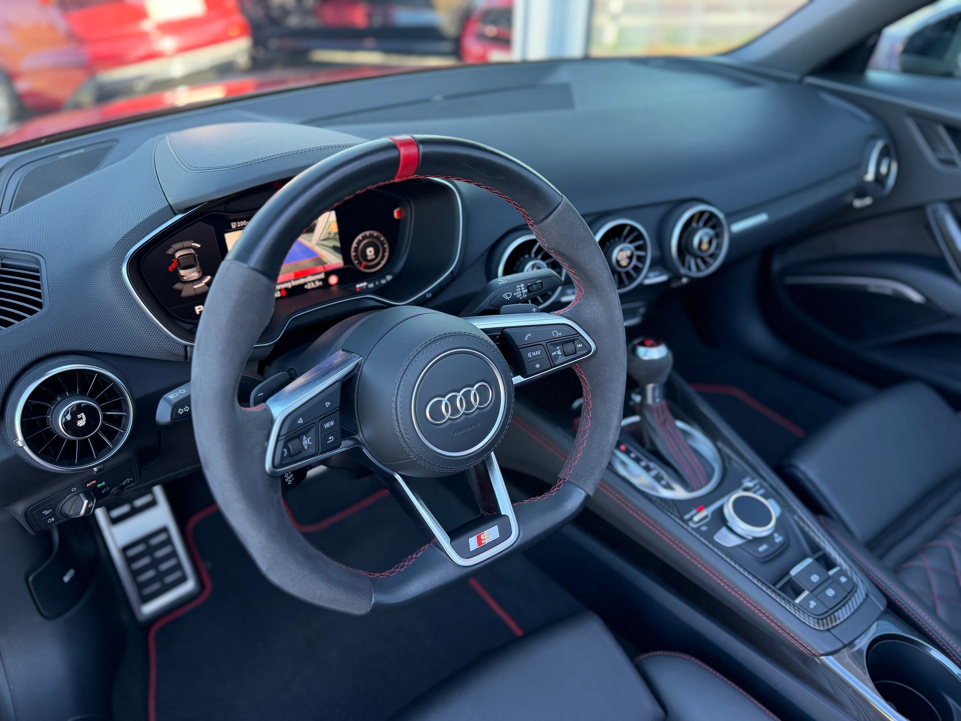AUDI TT Roadster TTS S-tronic quattro *Competition - CH FAHRZEUG*-image-12