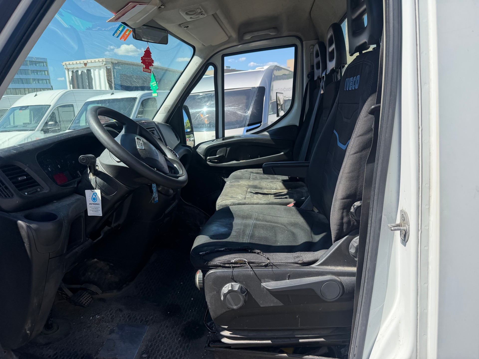 IVECO DAILY 35 S 13 A-image-8