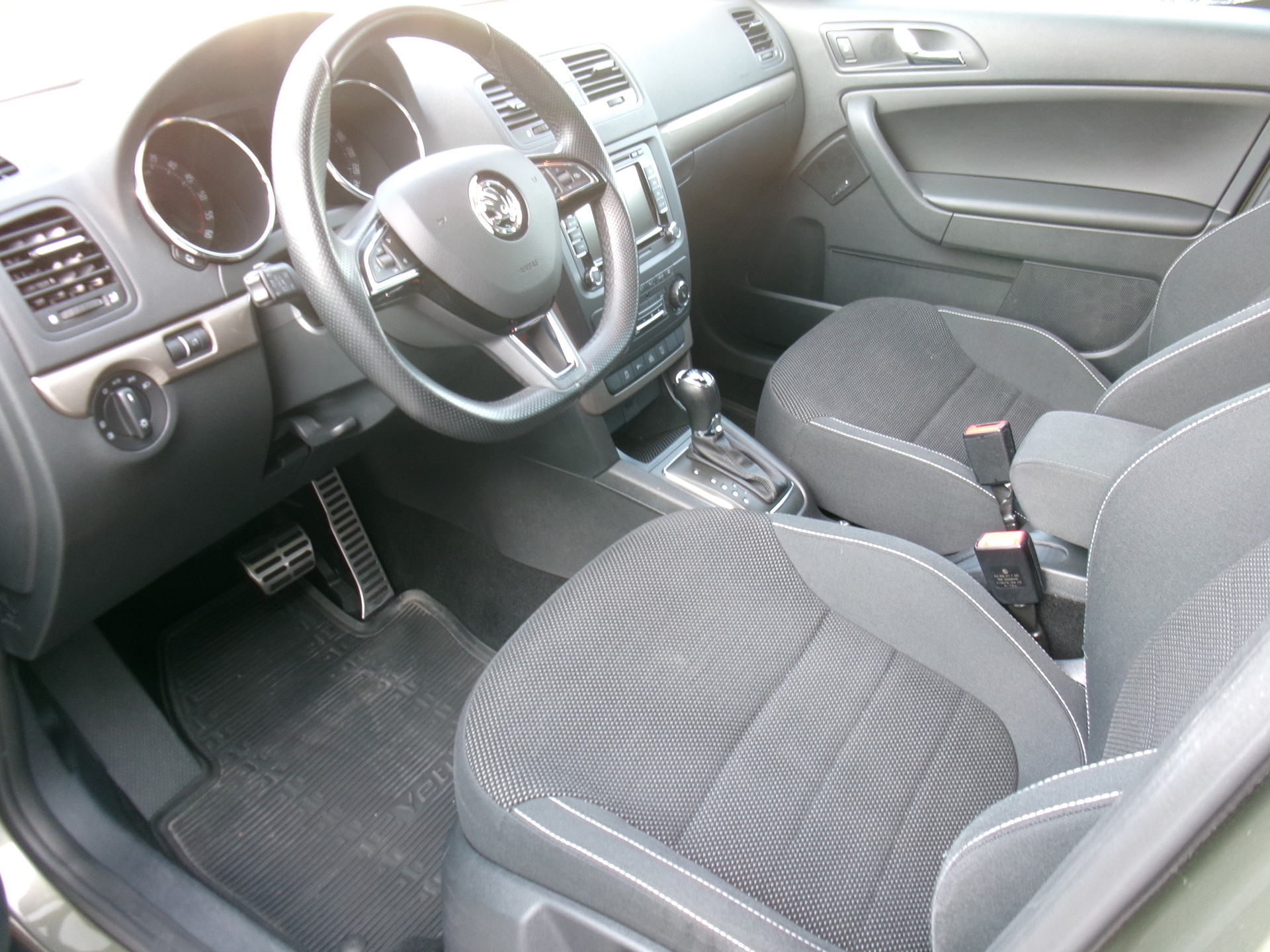 SKODA Yeti 2.0 TDI Elegance Outdoor 4x4 DSG-image-1