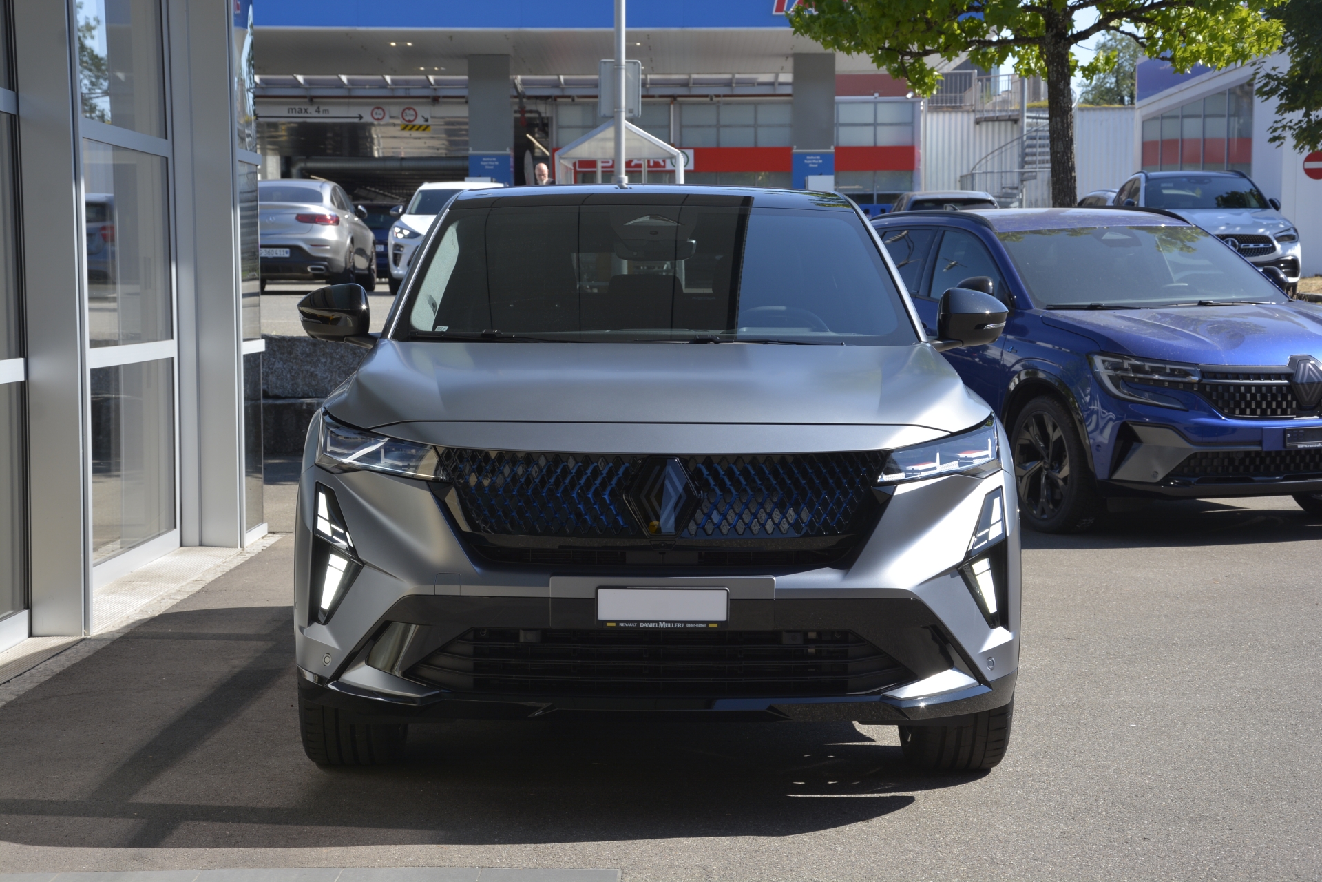 RENAULT RAFALE Atelier Alpine hyper hybrid E-Tech 4x4 300PS plug-in-image-1