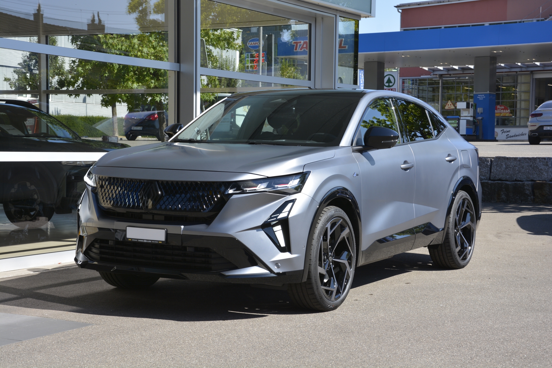 RENAULT RAFALE Atelier Alpine hyper hybrid E-Tech 4x4 300PS plug-in-image-0