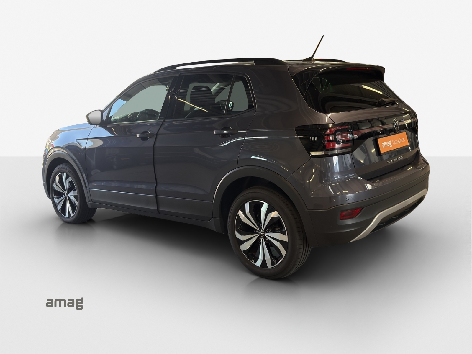 VW T-Cross 1.0 TSI Life Limited DSG-image-2