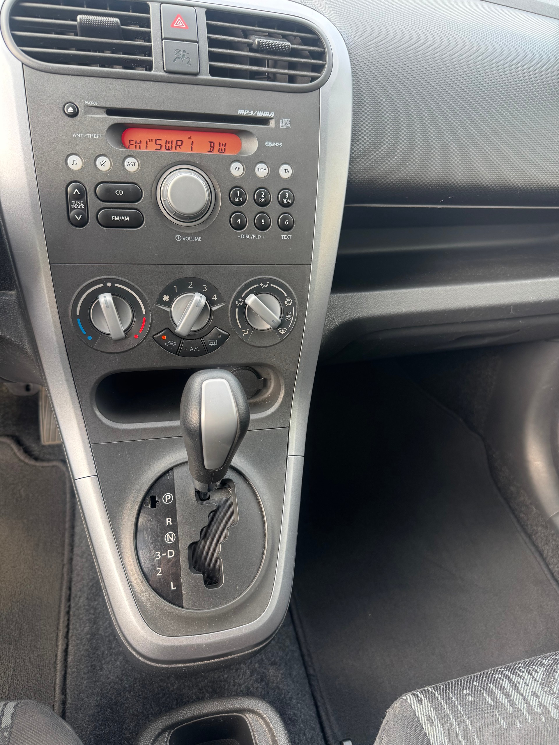 OPEL Agila 1.2 Enjoy Automatic-image-6