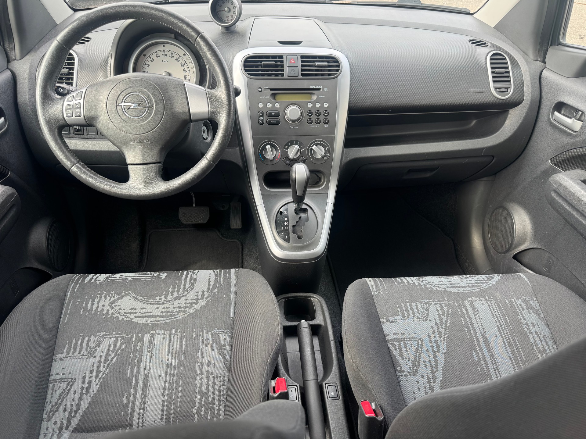 OPEL Agila 1.2 Enjoy Automatic-image-7