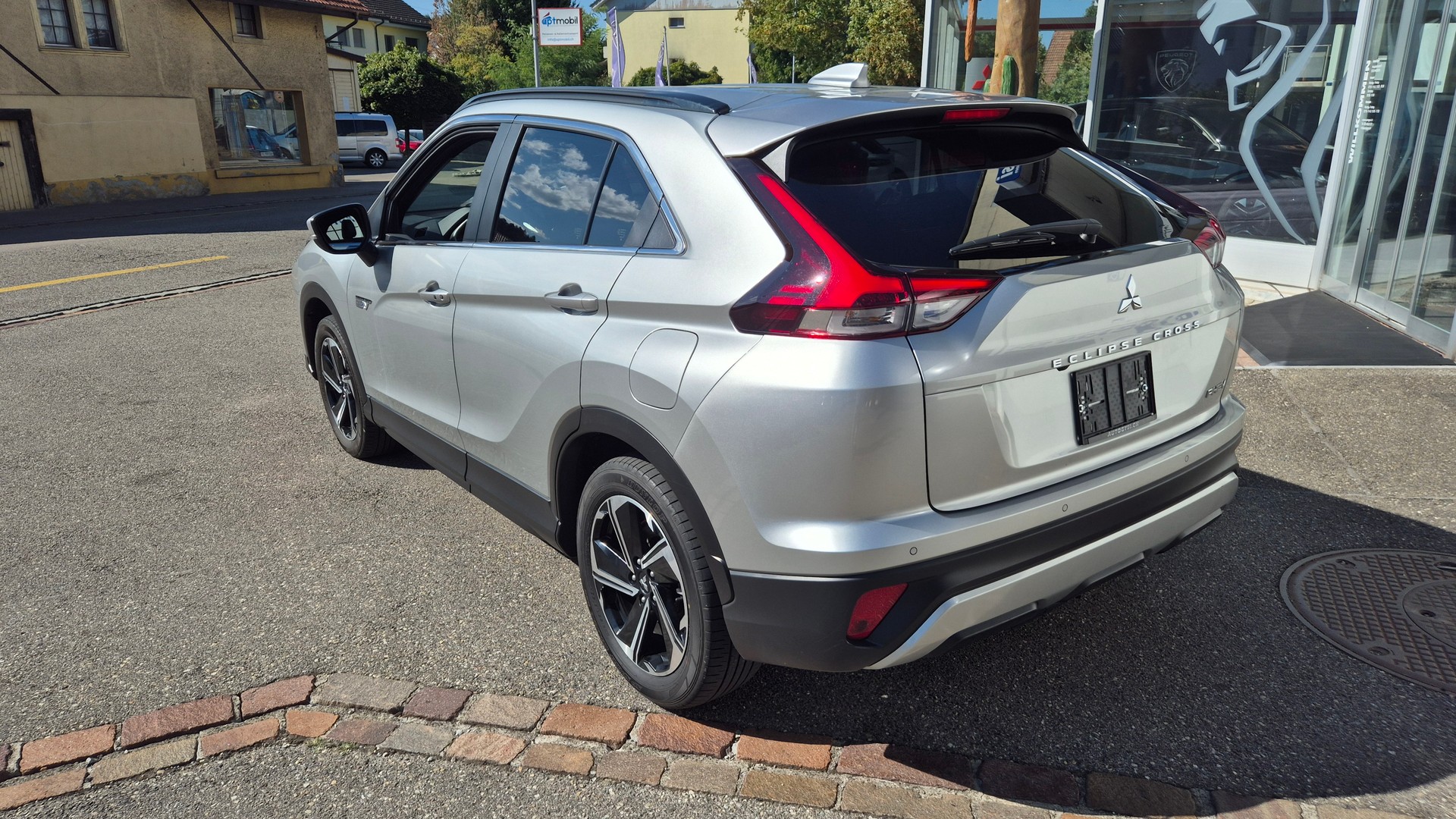 MITSUBISHI Eclip.Cross PHEV Intense-image-1