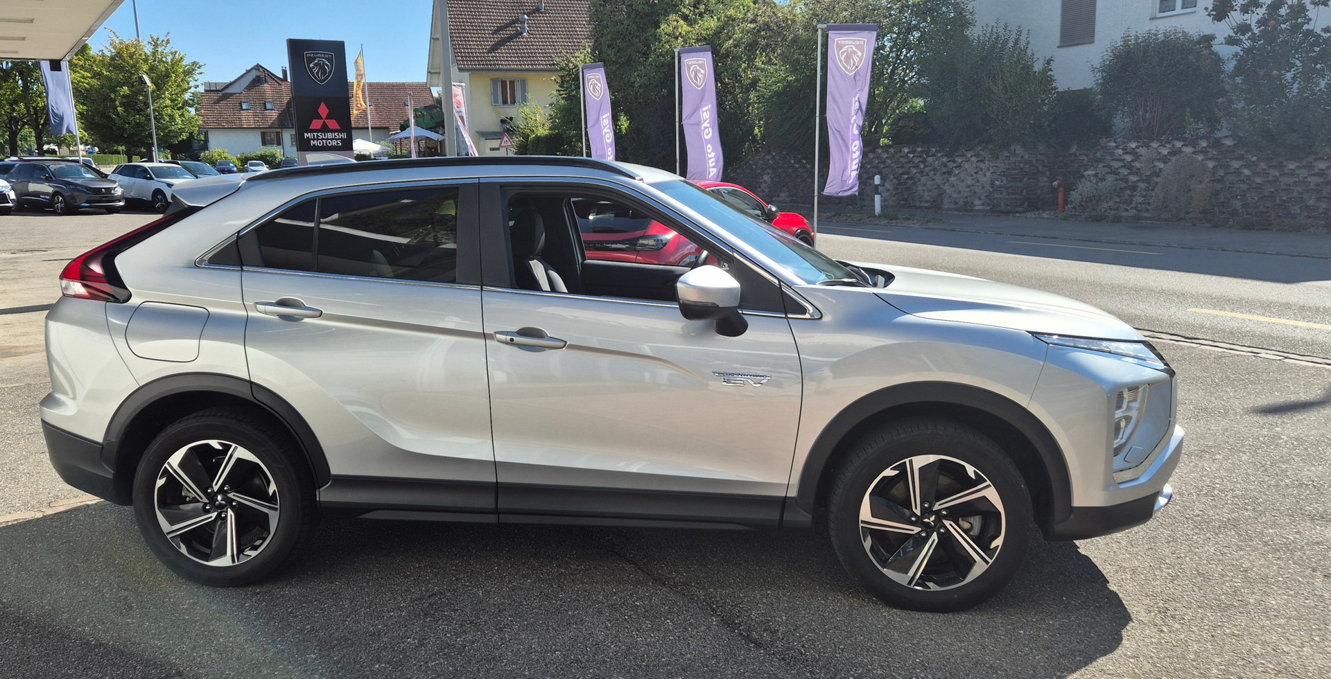 MITSUBISHI Eclip.Cross PHEV Intense-image-11