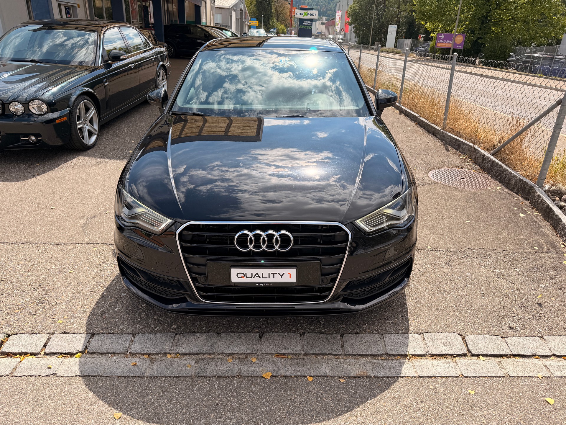AUDI A3 Sportback 2.0 TDI Ambiente quattro S-tronic-image-1