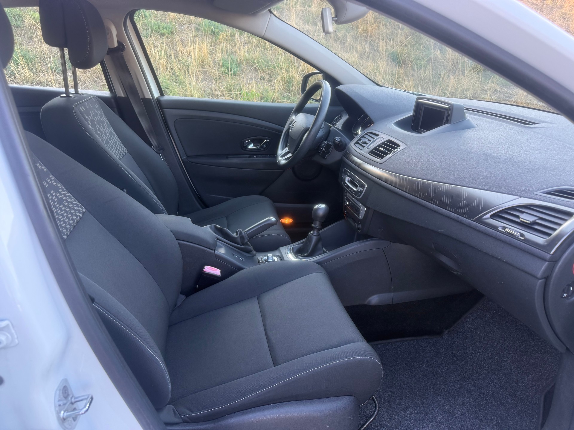 RENAULT Mégane 1.4 16V Turbo Dynamique-image-5