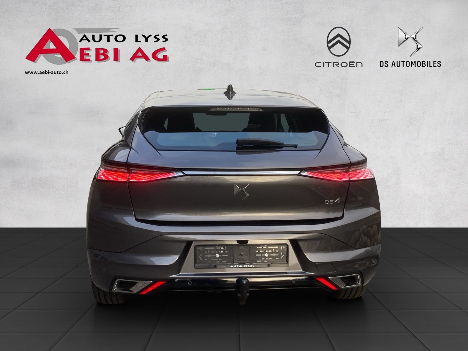DS AUTOMOBILES DS 4 1.2 Pure Tech Trocadero EAT8-showroom-element-3