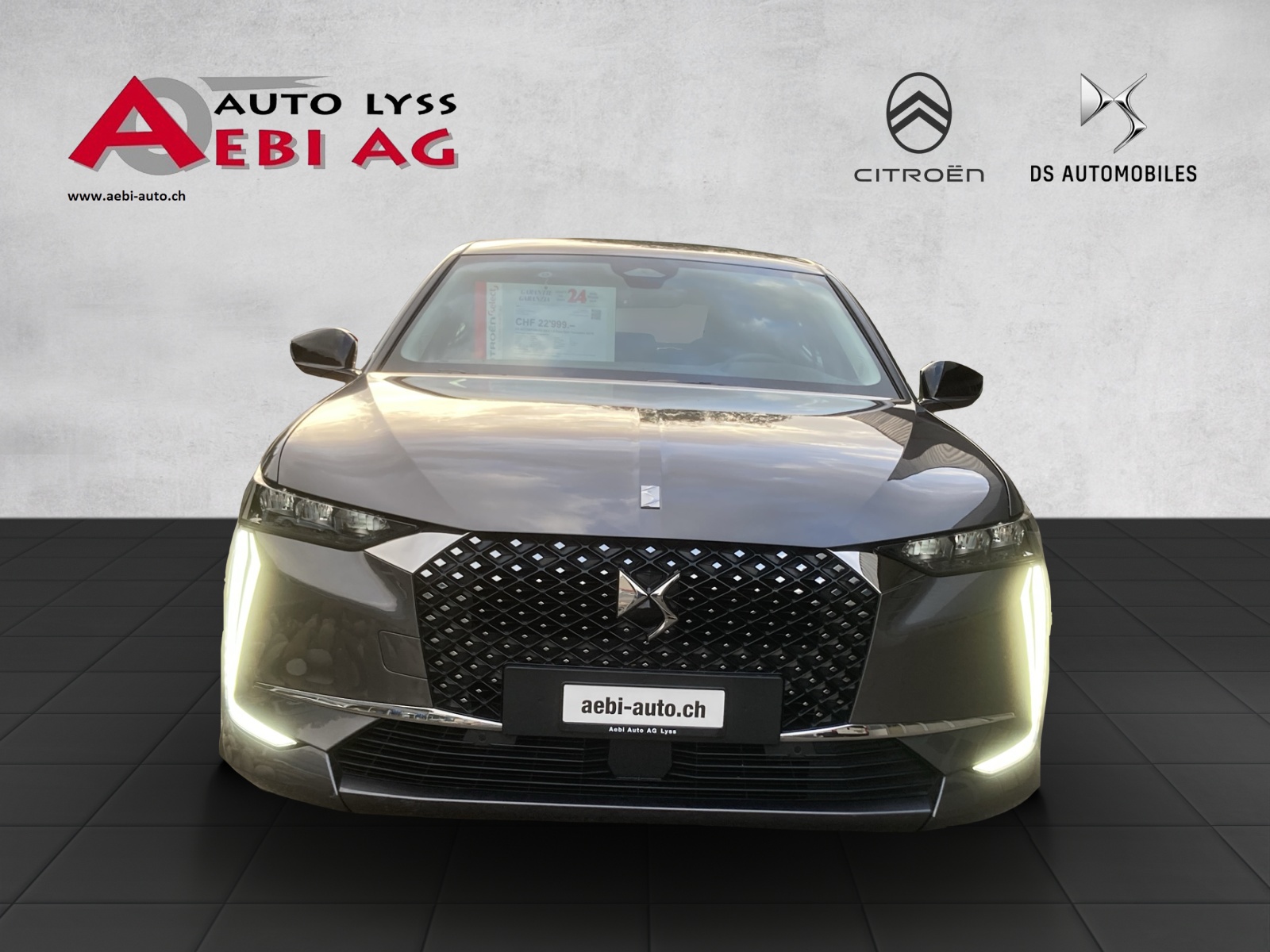 DS AUTOMOBILES DS 4 1.2 Pure Tech Trocadero EAT8-showroom-element-1