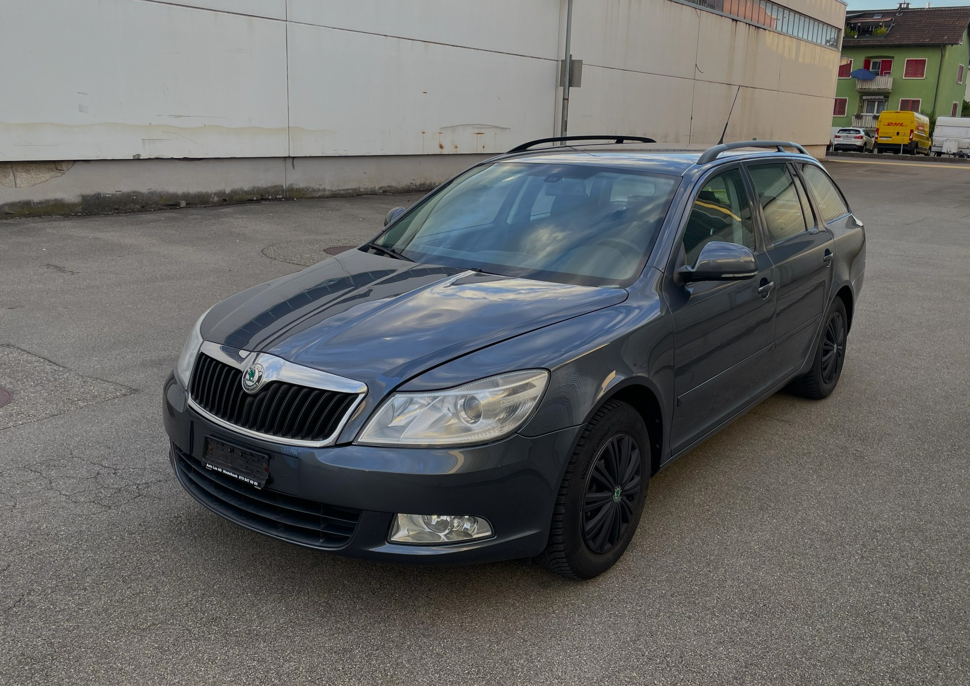 SKODA C 1.8 / 4x4(allrad) / FRISCH AB MFK / AHK / 6 GANG / IN TOP ZUSTAND-image-0