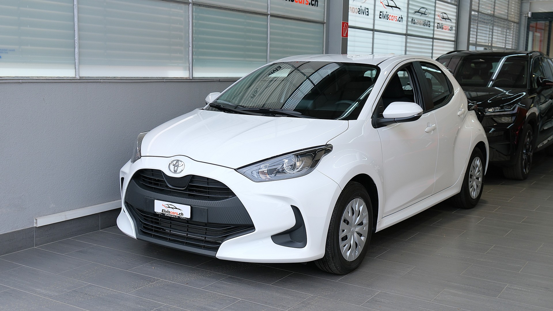 TOYOTA Yaris 1.5 Comfort e-CVT-image-7