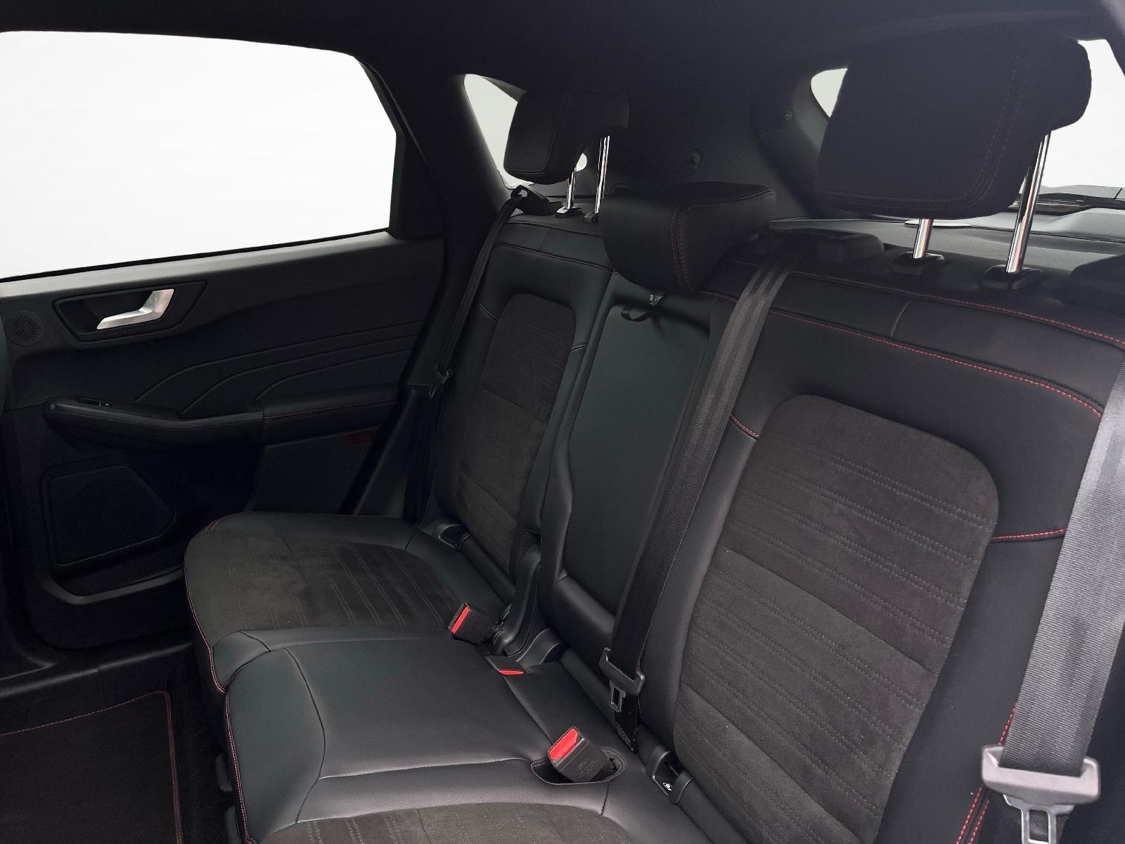 FORD Kuga 2.5 Plug-in Hybrid ST-Line X-image-10