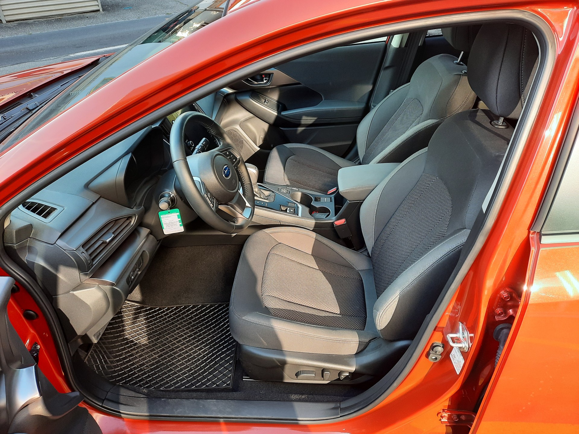 SUBARU Impreza 2.0 e-Boxer Swiss Plus AWD Lineartronic-image-8