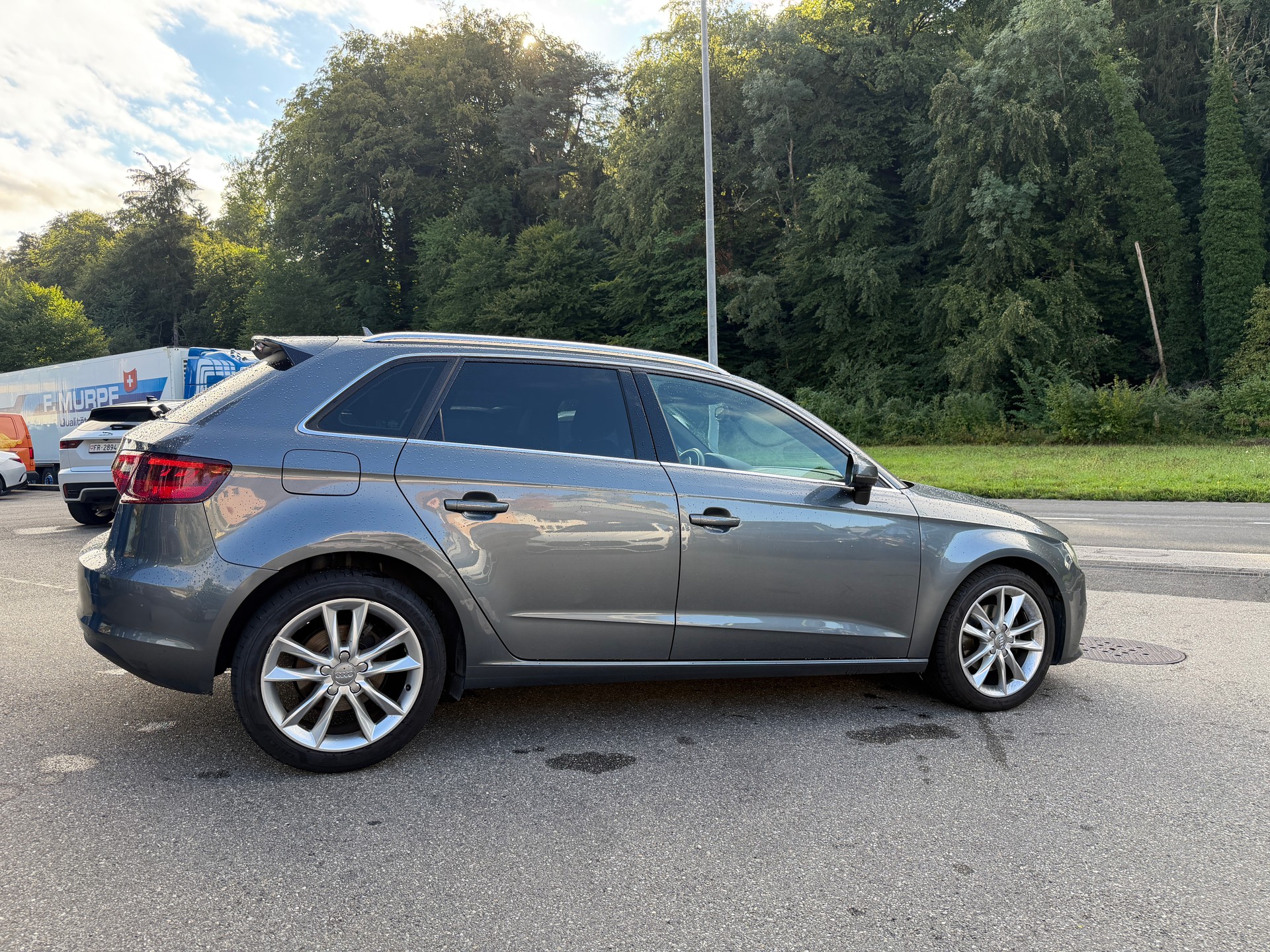 AUDI A3 Sportback 1.6 TDI Ambition S-tronic-image-2