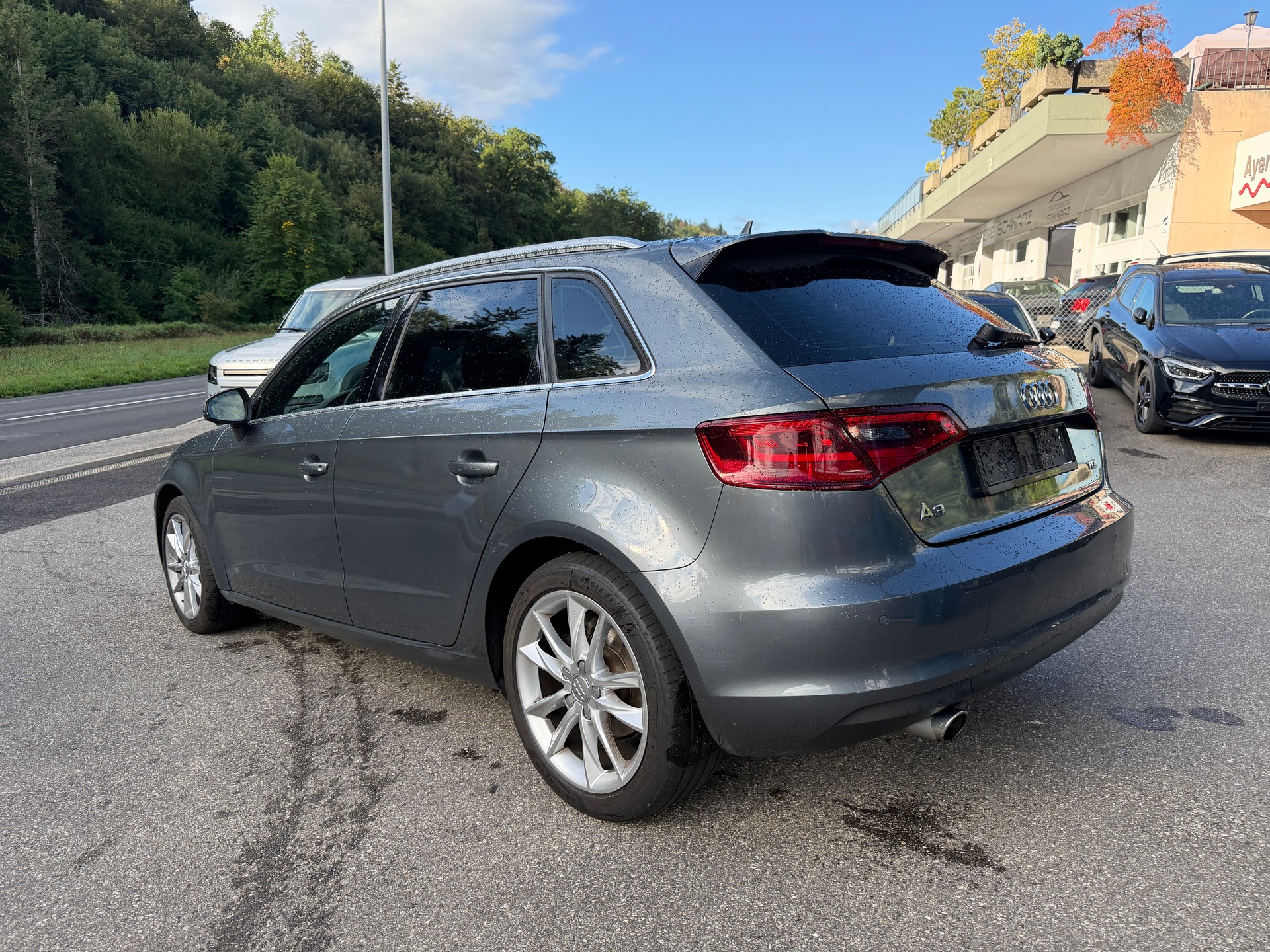 AUDI A3 Sportback 1.6 TDI Ambition S-tronic-image-4