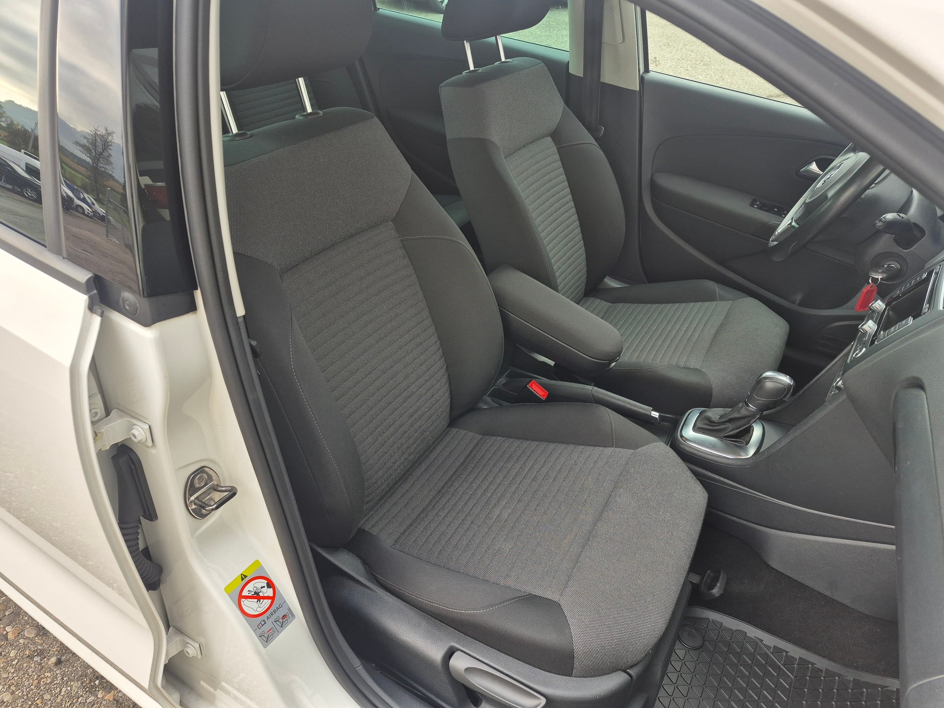 VW Polo 1.2 TSI Team DSG-image-13
