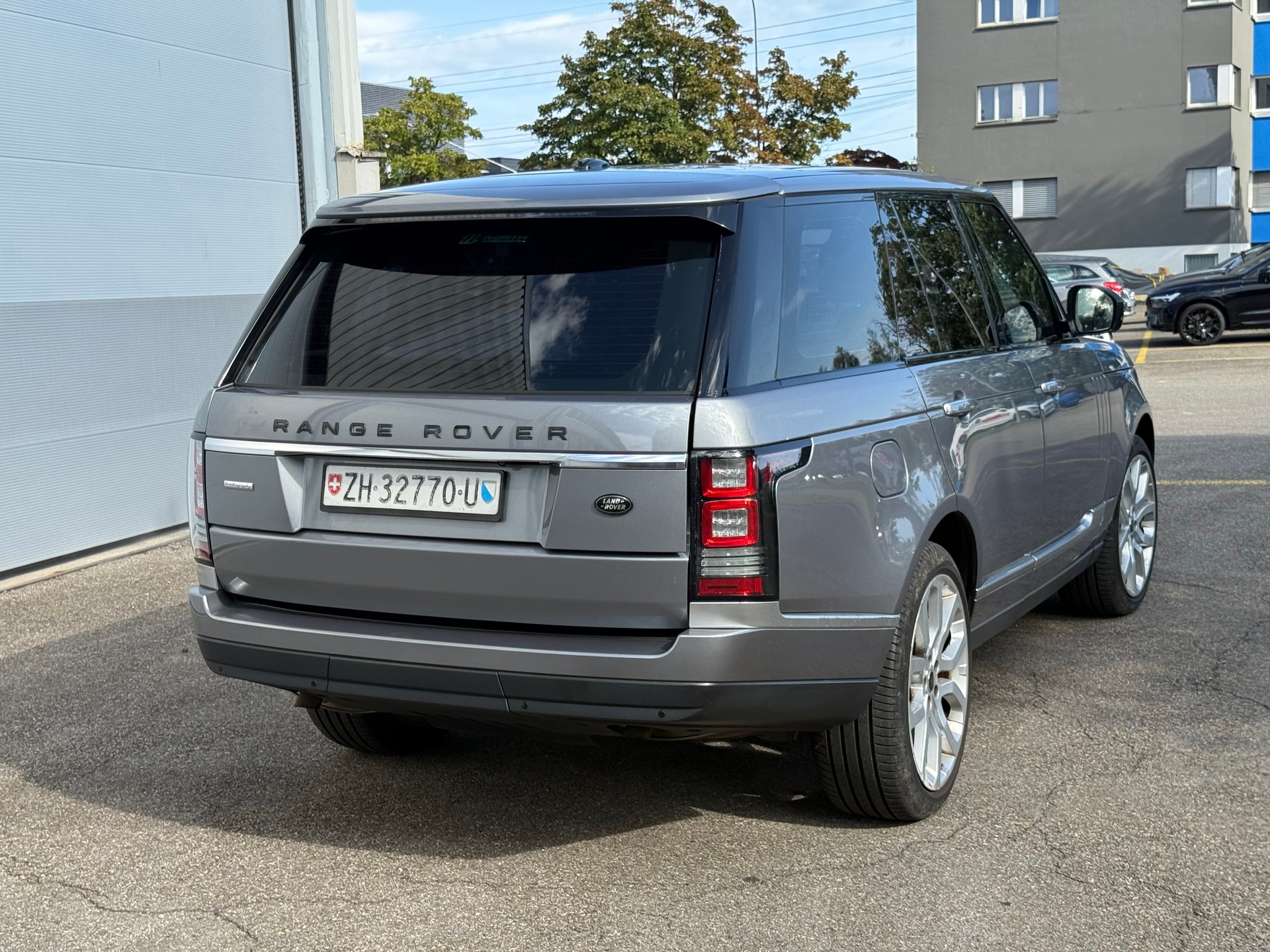 LAND ROVER Range Rover 4.4 TDV8 Autobiography Automatic-image-7