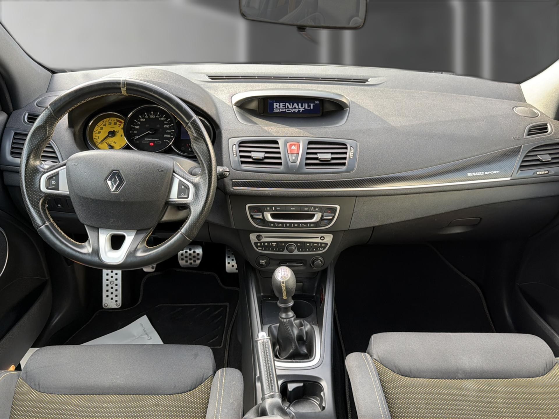 RENAULT Mégane Coupé 2.0 16V Turbo Trophy RS-image-9