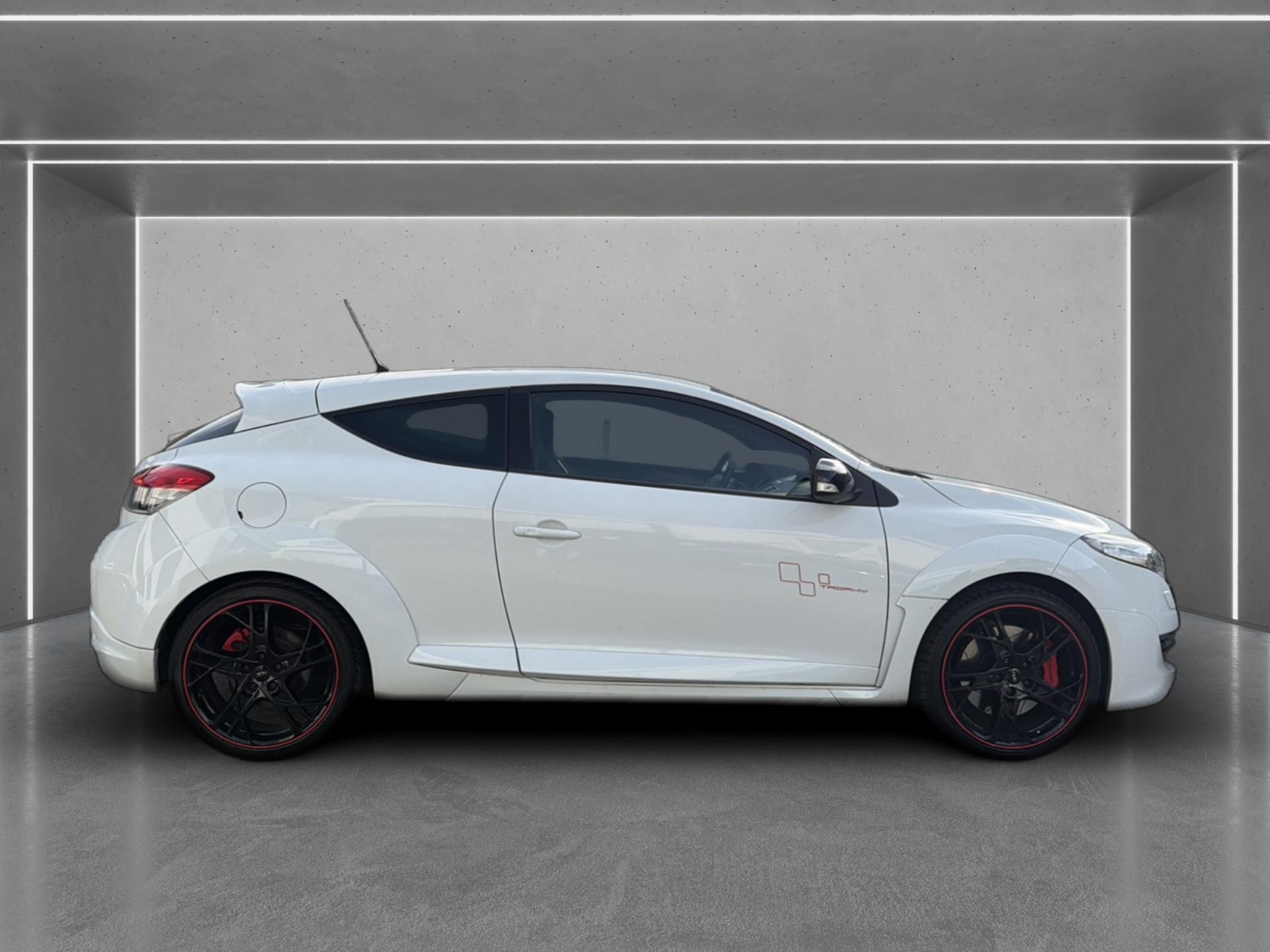 RENAULT Mégane Coupé 2.0 16V Turbo Trophy RS-image-8