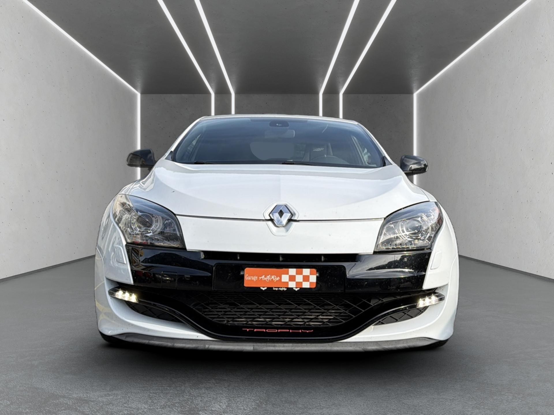 RENAULT Mégane Coupé 2.0 16V Turbo Trophy RS-showroom-element-1