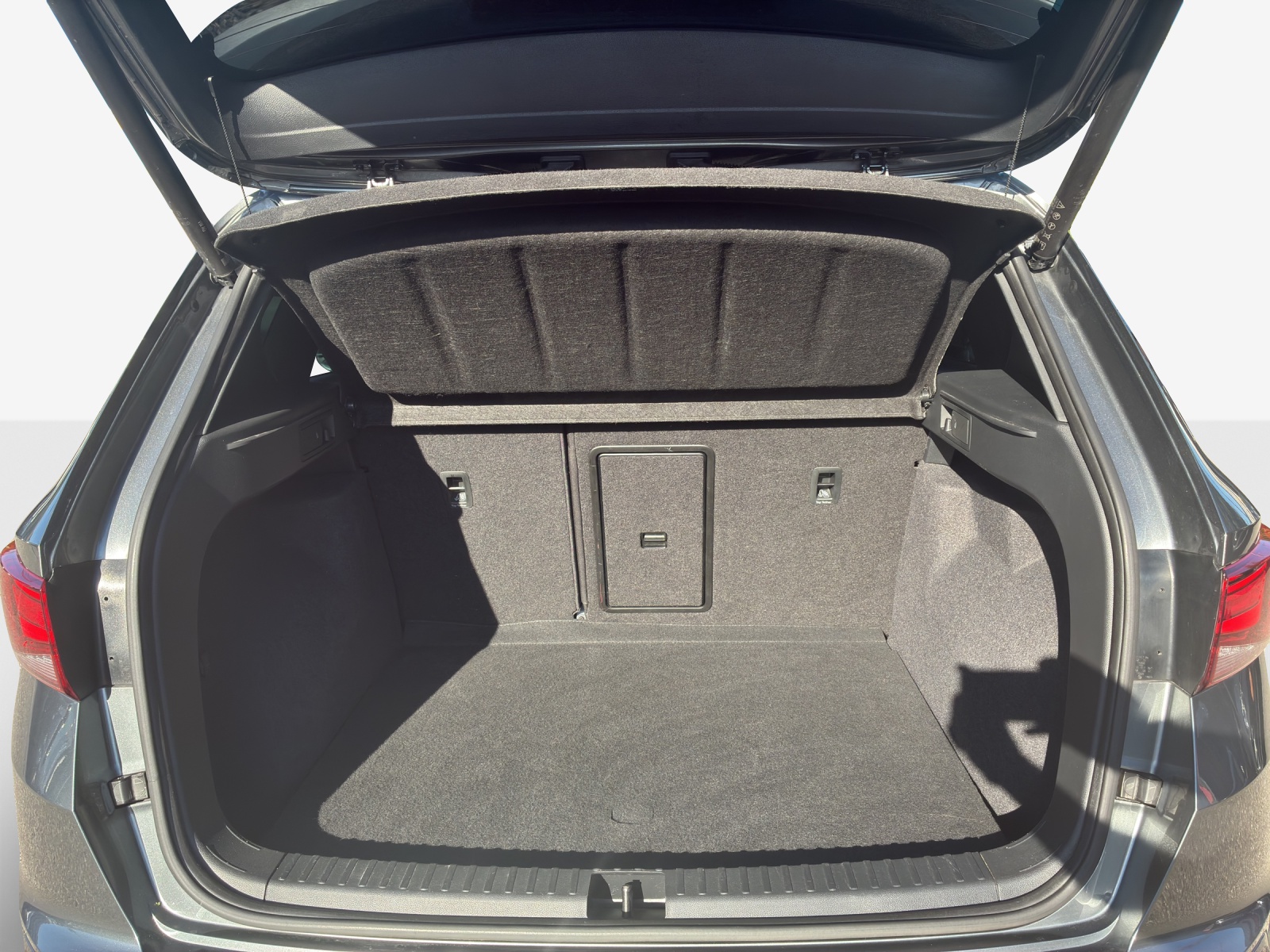 CUPRA Ateca 2.0TSI VZ 4Drive DSG-image-12