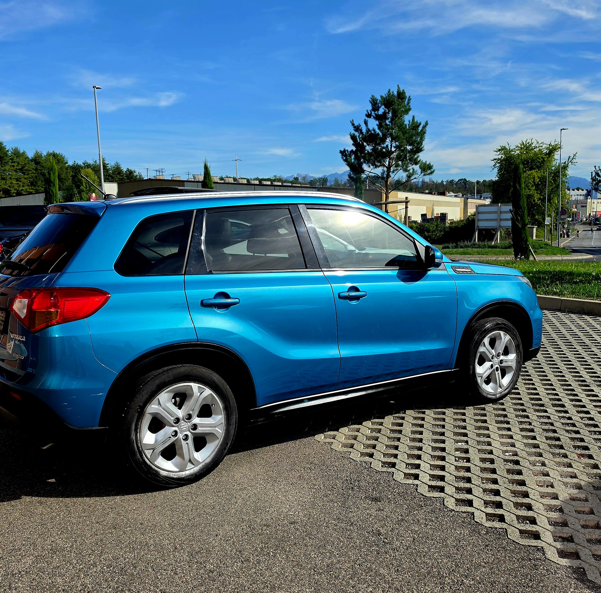 SUZUKI GRAND VITARA-image-7
