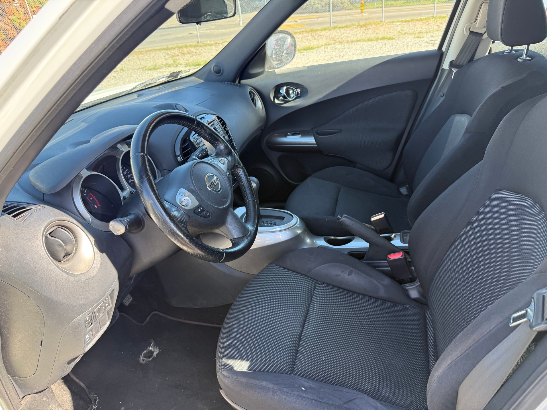 NISSAN Juke 1.6 acenta Xtronic CVT-image-6