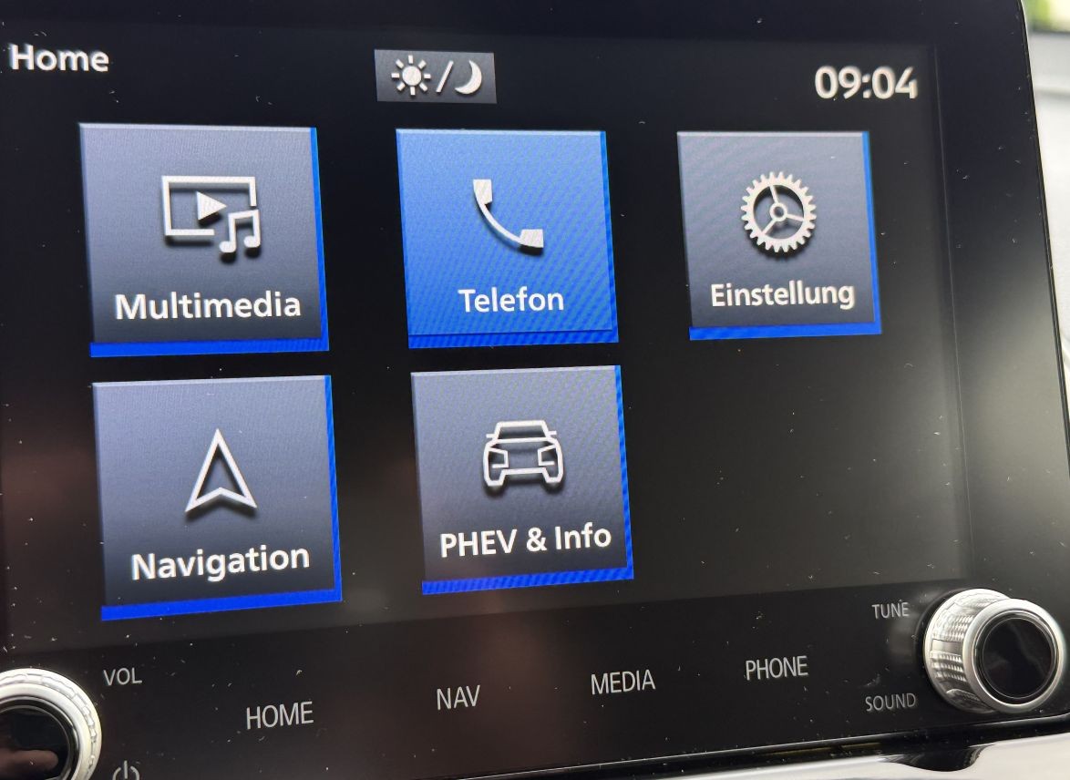 MITSUBISHI Eclipse Cross 2.4 PHEV Blackline 4x4-image-10