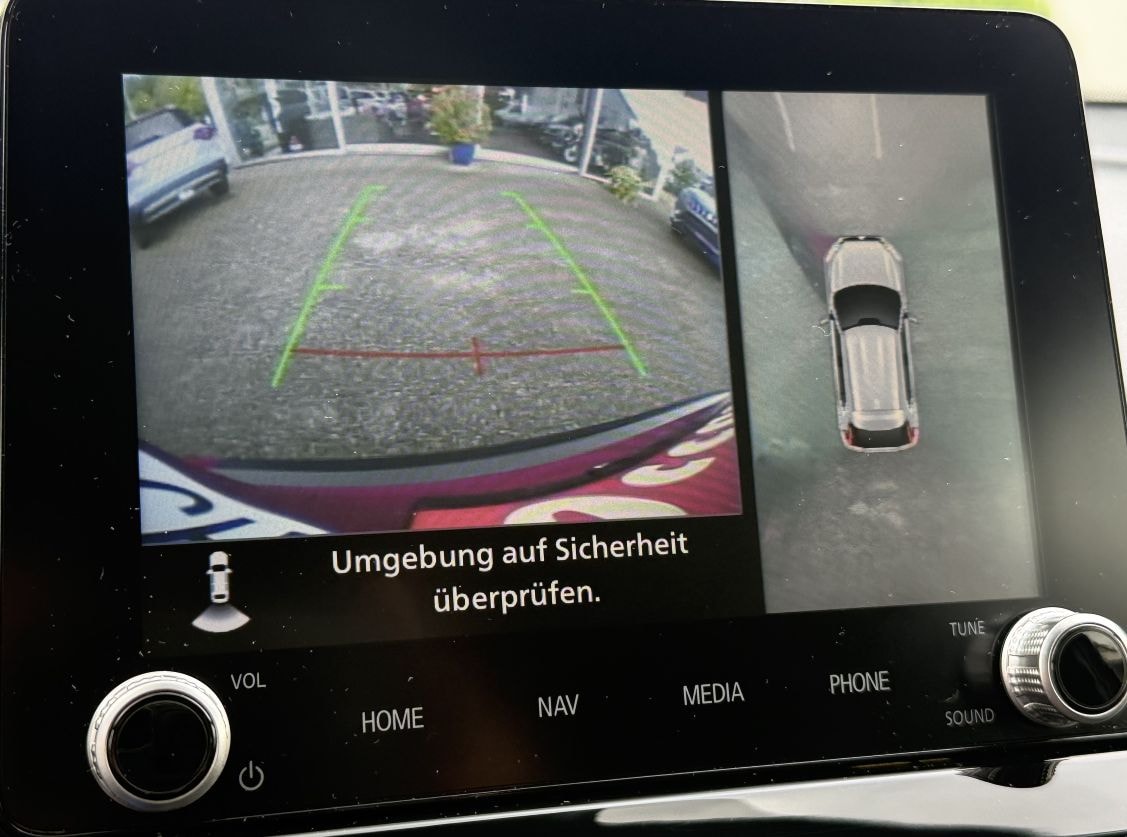 MITSUBISHI Eclipse Cross 2.4 PHEV Blackline 4x4-image-11