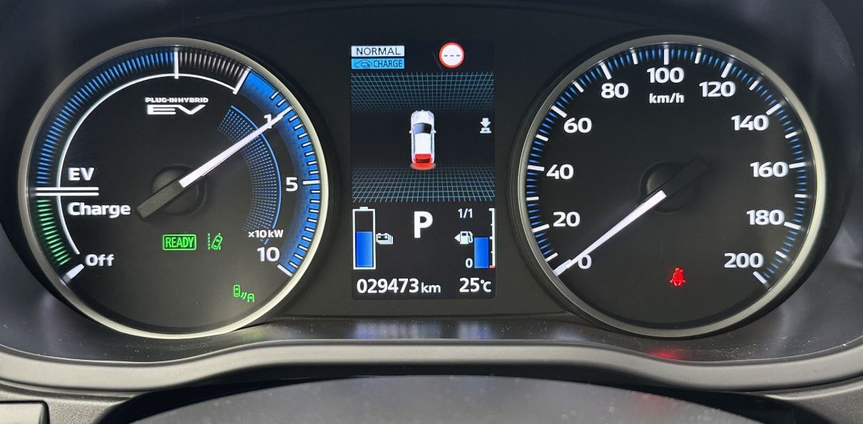 MITSUBISHI Eclipse Cross 2.4 PHEV Blackline 4x4-image-8