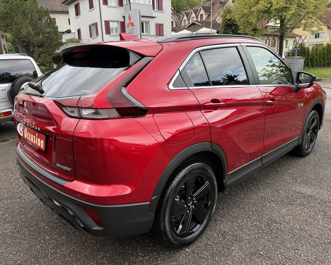 MITSUBISHI Eclipse Cross 2.4 PHEV Blackline 4x4-image-2