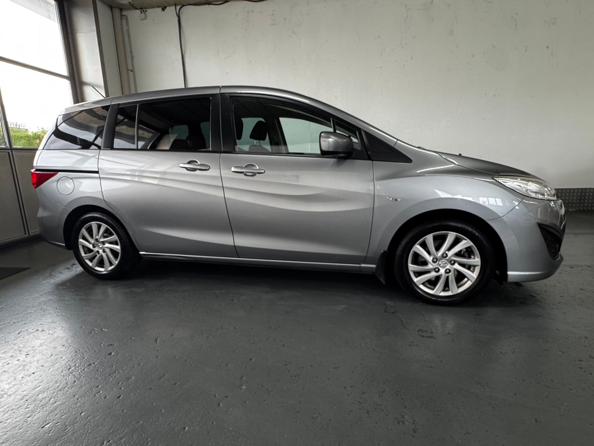 MAZDA 5 2.0 16V Exclusive-image-6