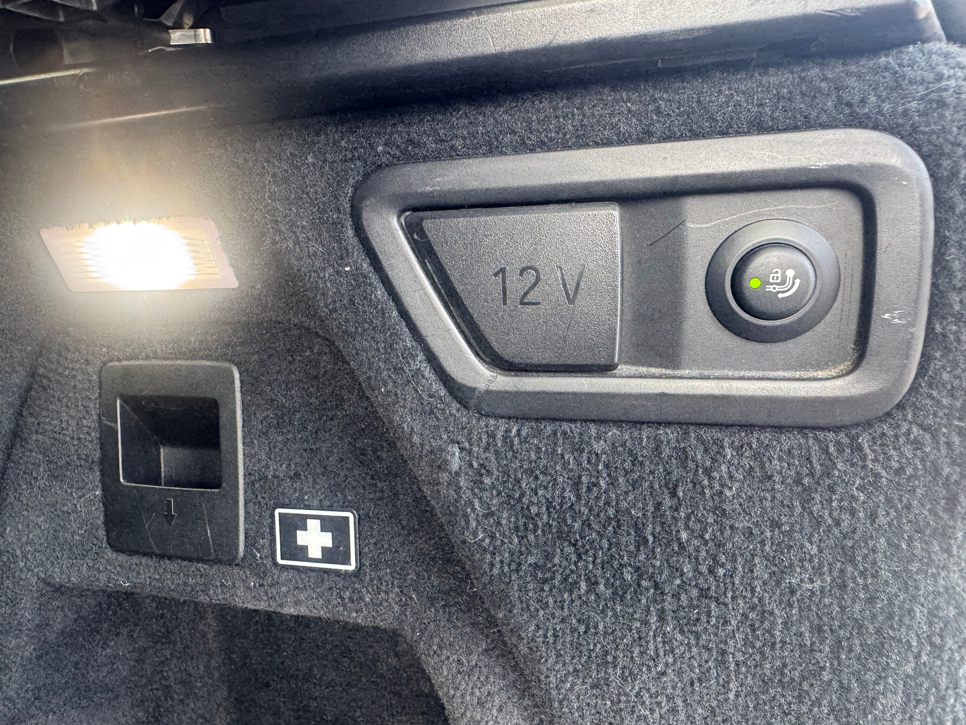 BMW X7 xDrive 48V 40d Steptronic-image-10