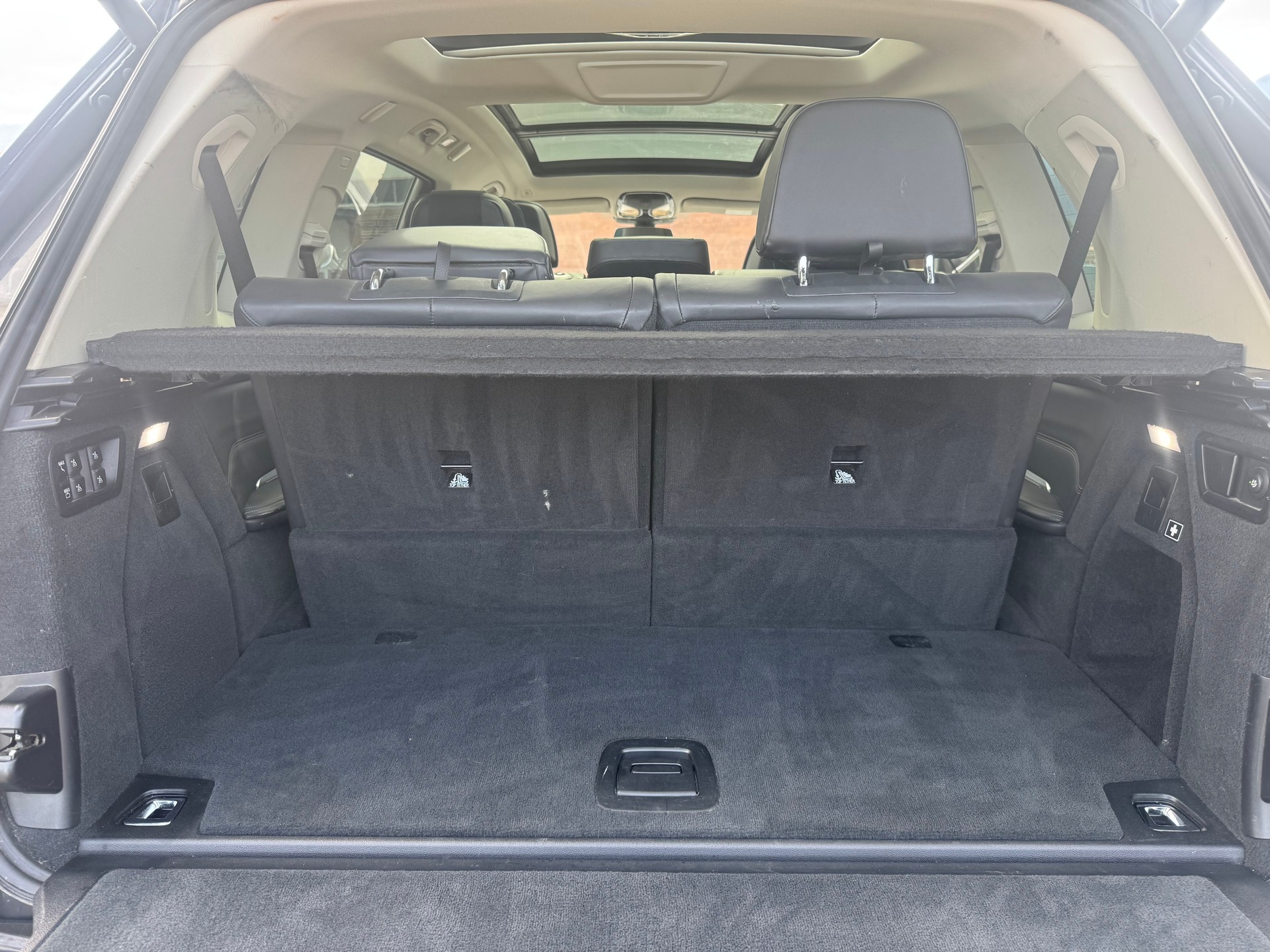 BMW X7 xDrive 48V 40d Steptronic-image-8