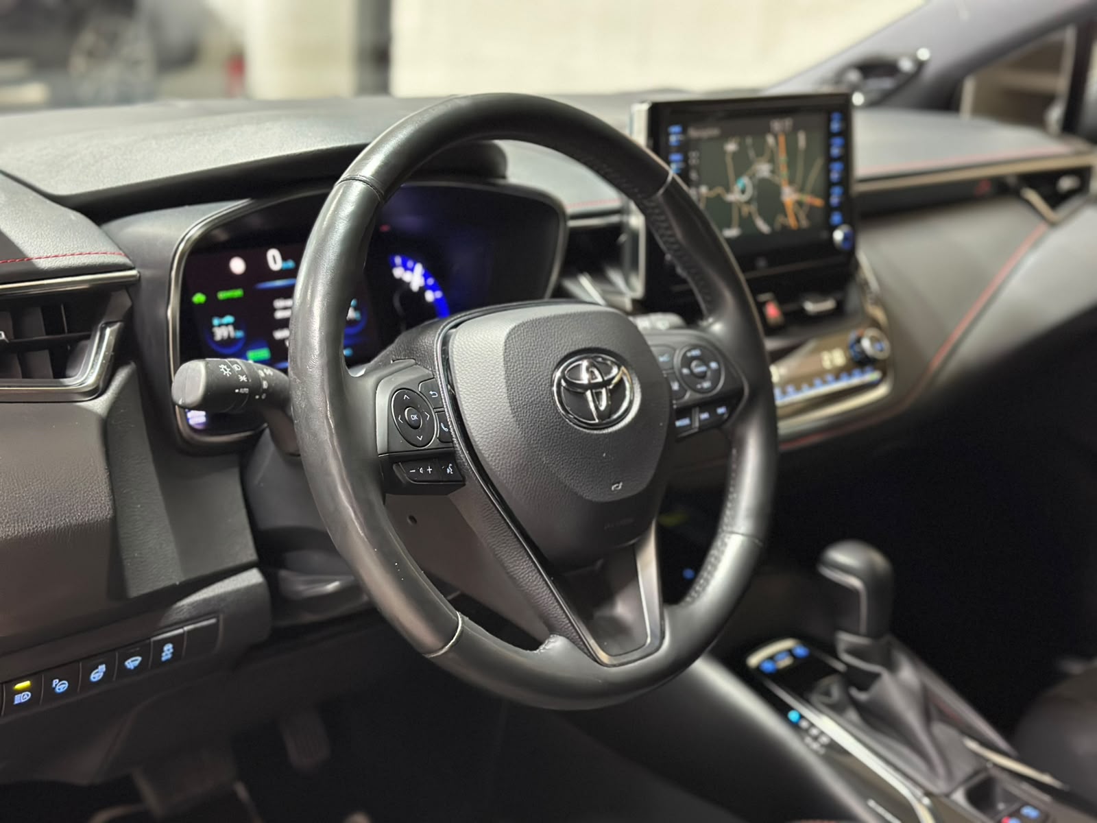 TOYOTA Corolla 2.0 HSD Style e-CVT-image-12