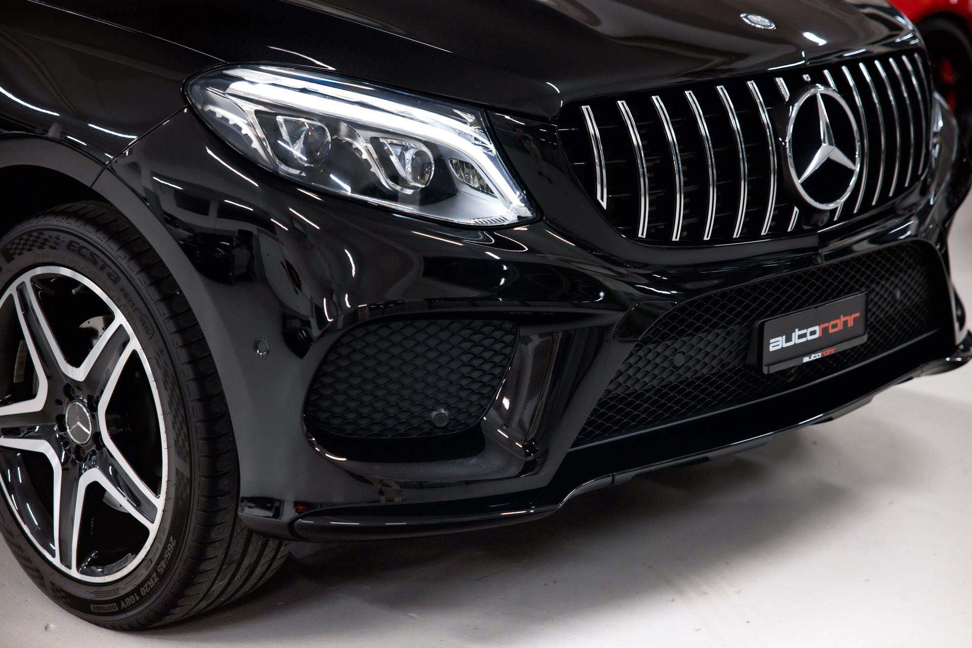 MERCEDES-BENZ GLE 350 d 4Matic 9G-Tronic AMG Line-image-9