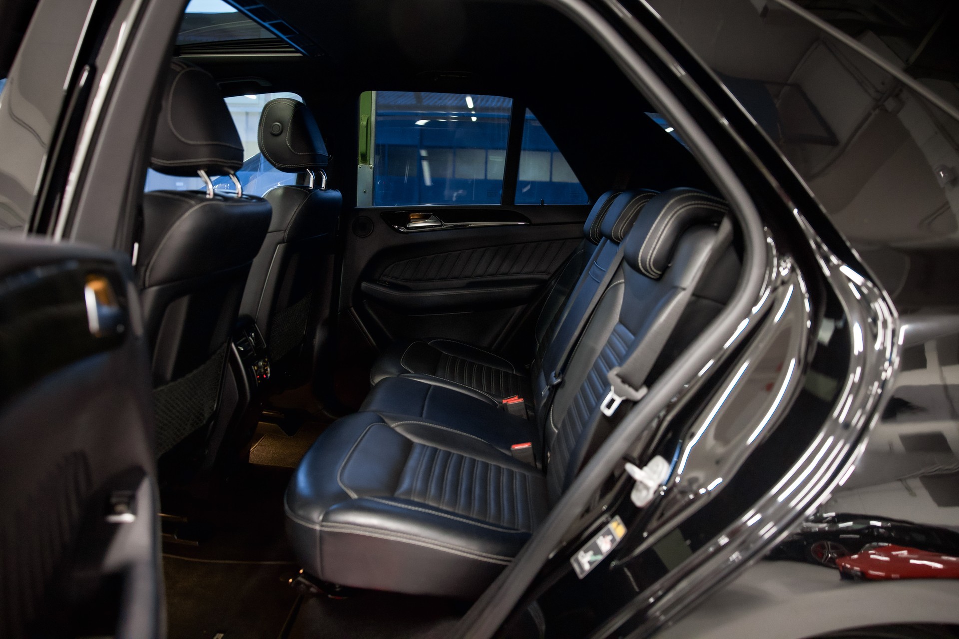 MERCEDES-BENZ GLE 350 d 4Matic 9G-Tronic AMG Line-image-20
