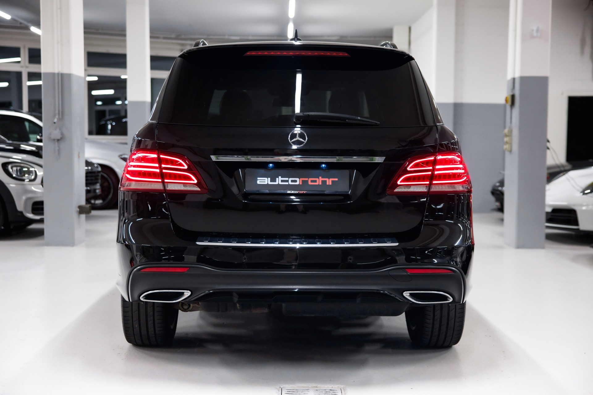 MERCEDES-BENZ GLE 350 d 4Matic 9G-Tronic AMG Line-image-5
