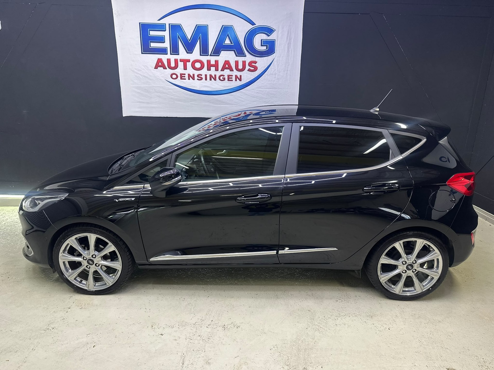 FORD Fiesta 1.0 SCTi Vignale Automat-image-4