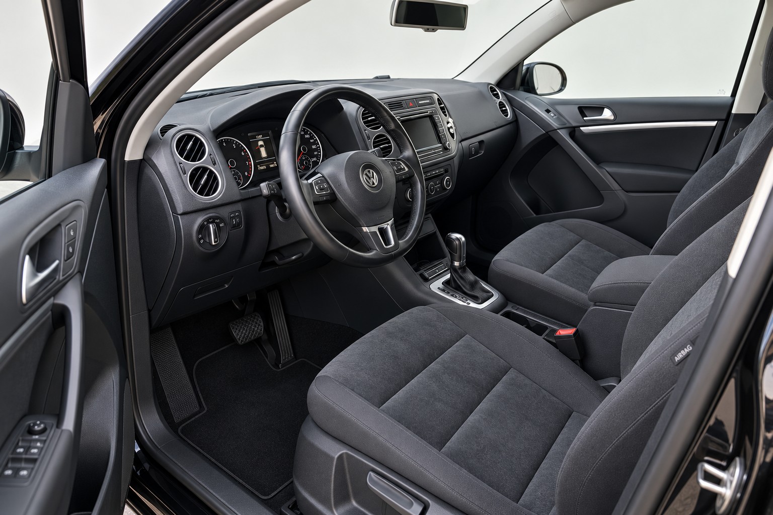 VW 2.0 TSI 180 Track & Field DSG-image-4