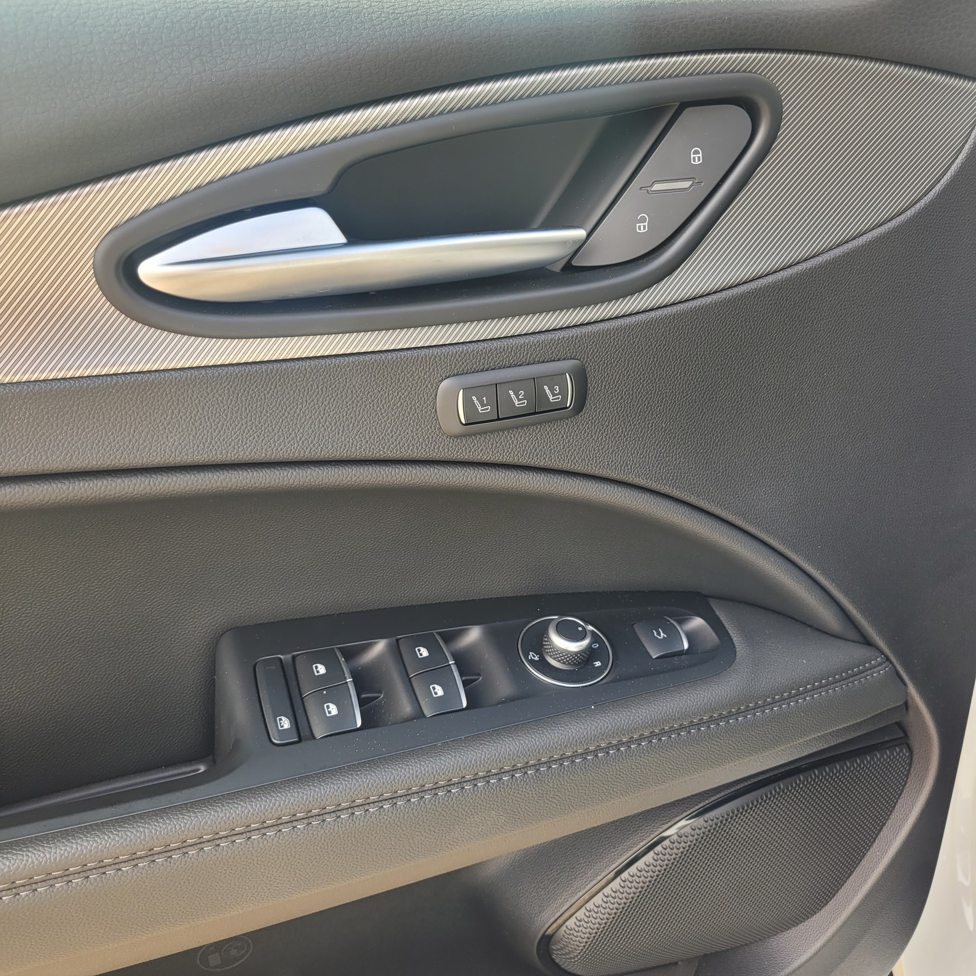ALFA ROMEO Stelvio 2.0 Sprint Edition Q4 AT8 CH Fahrzeug-image-11