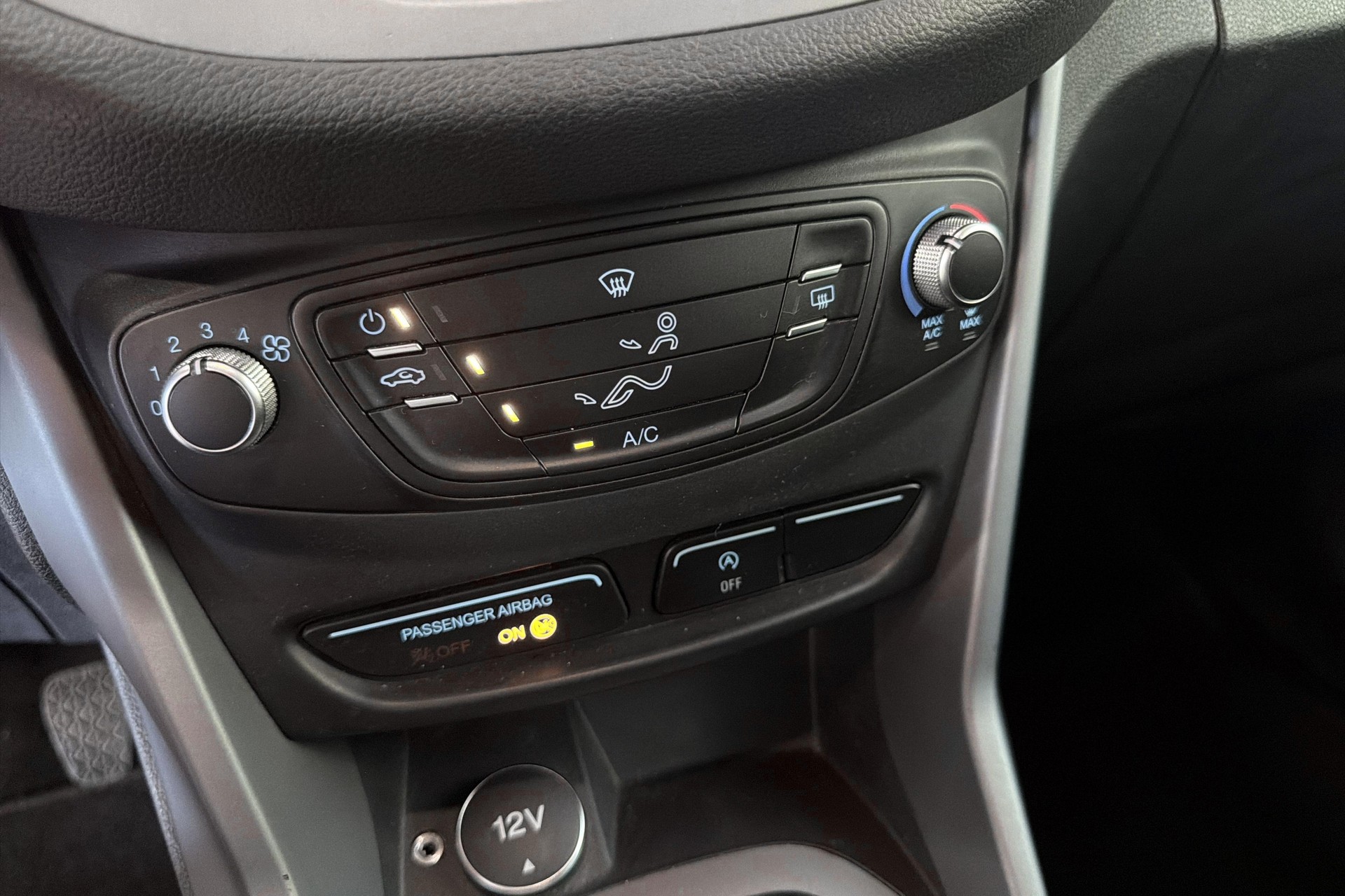 FORD B-Max 1.0 SCTi Trend-image-13
