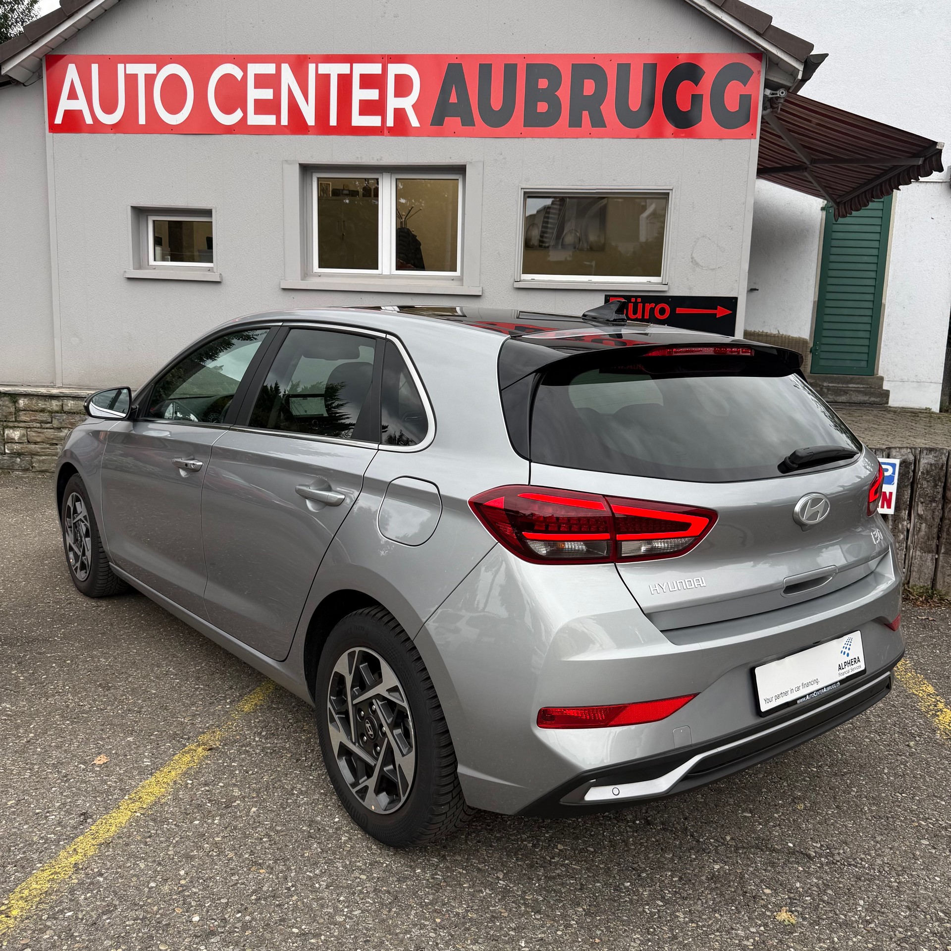 HYUNDAI i30 1.5 T-GDi Vertex 48V MH DCT *60 MONATE GARANTIE*-image-1