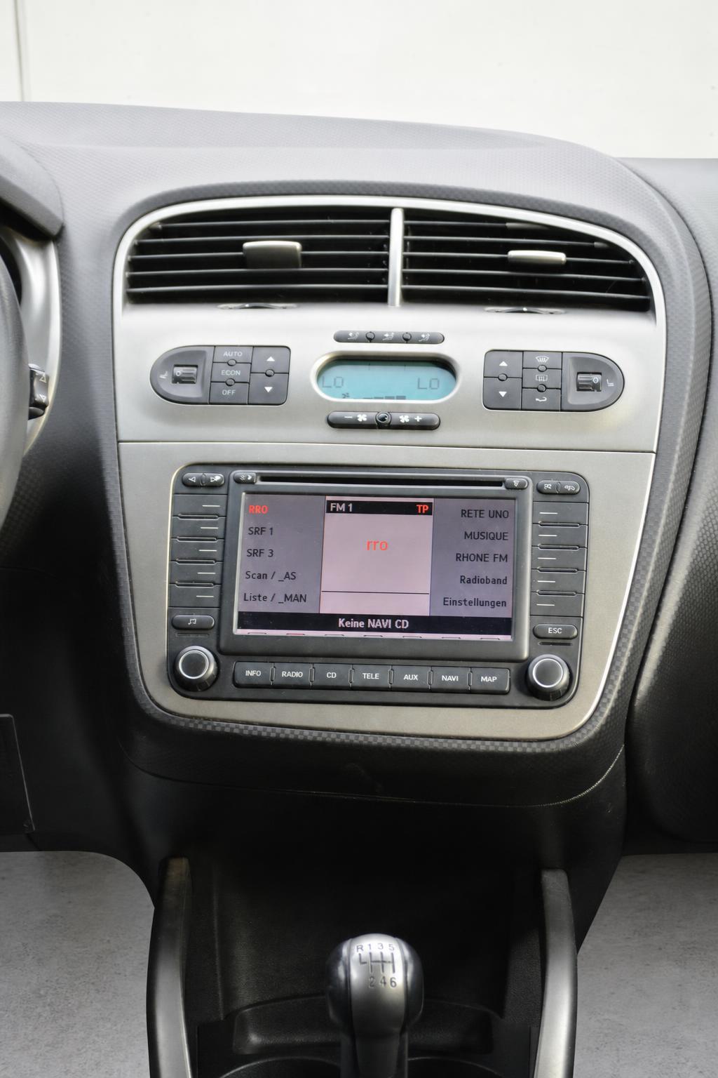 SEAT Toledo 2.0 TDI Stylance-image-10