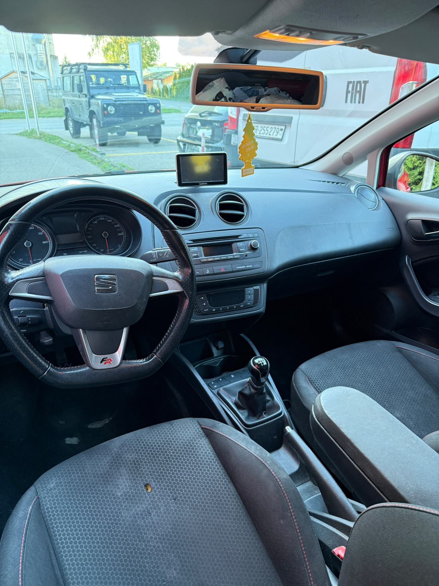 SEAT Ibiza 1.4 TSI FR-image-2