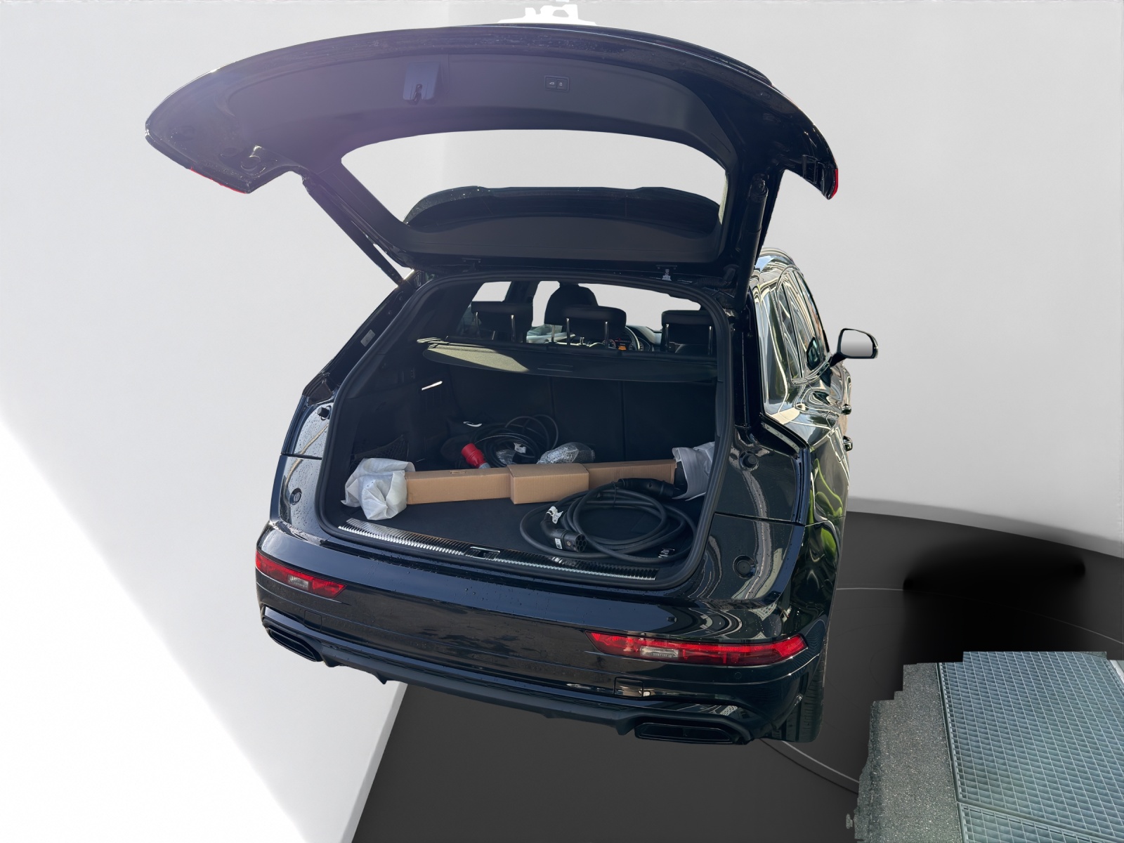 AUDI Q5 2.0 50 TFSI e S Line quattro S-Tronic-image-11