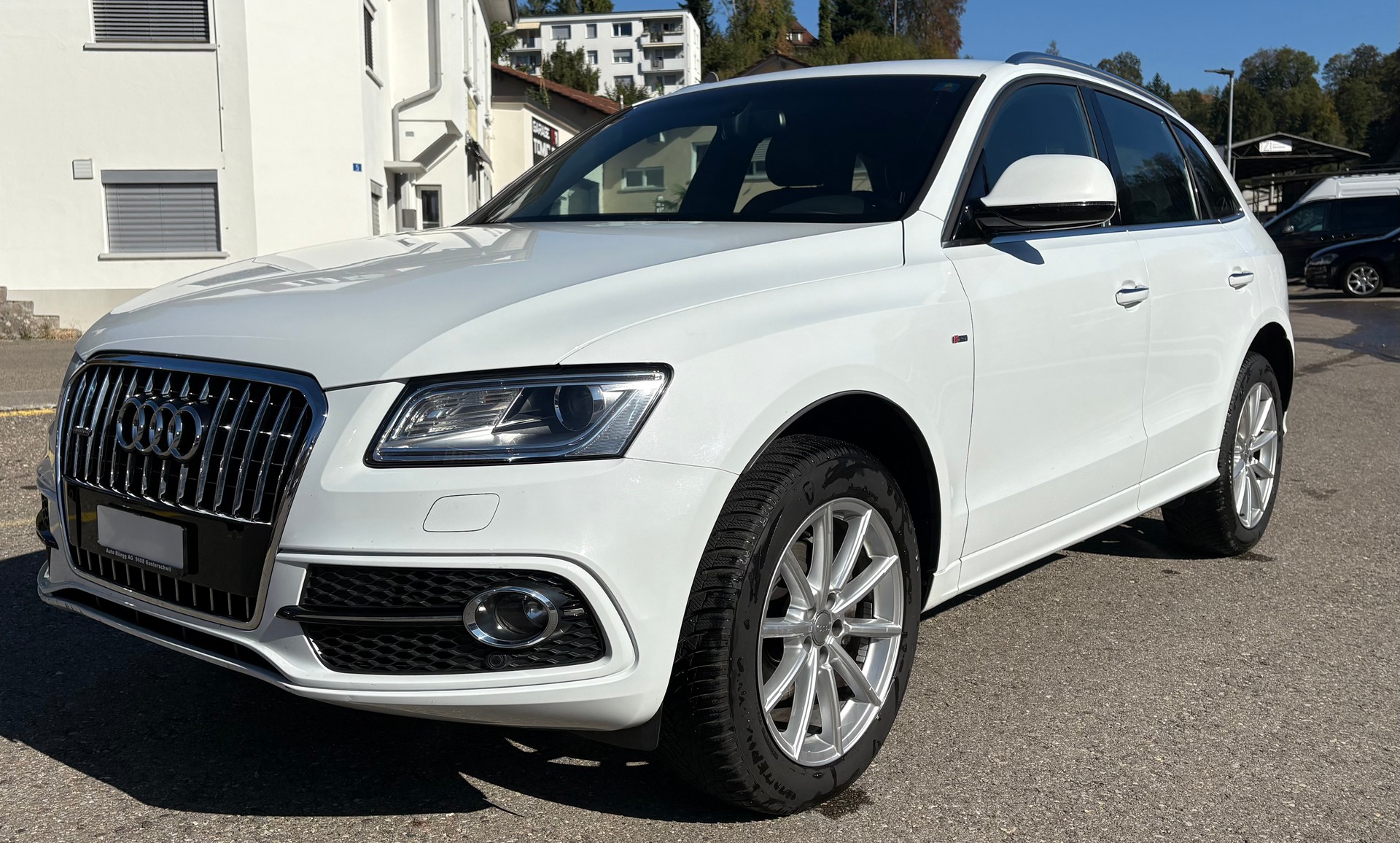 AUDI Q5 2.0 TDI quattro S-tronic-image-0