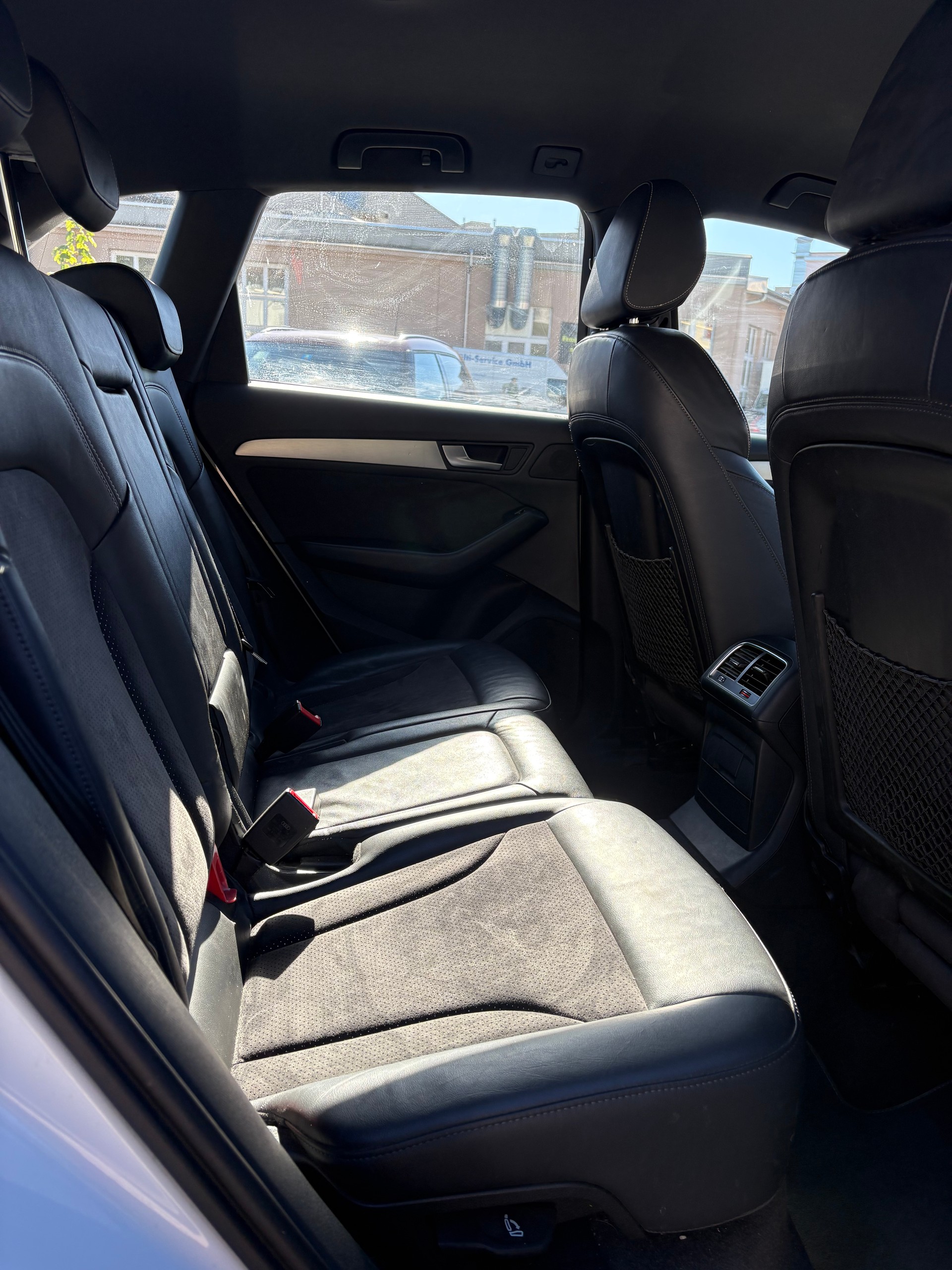 AUDI Q5 2.0 TDI quattro S-tronic-image-5