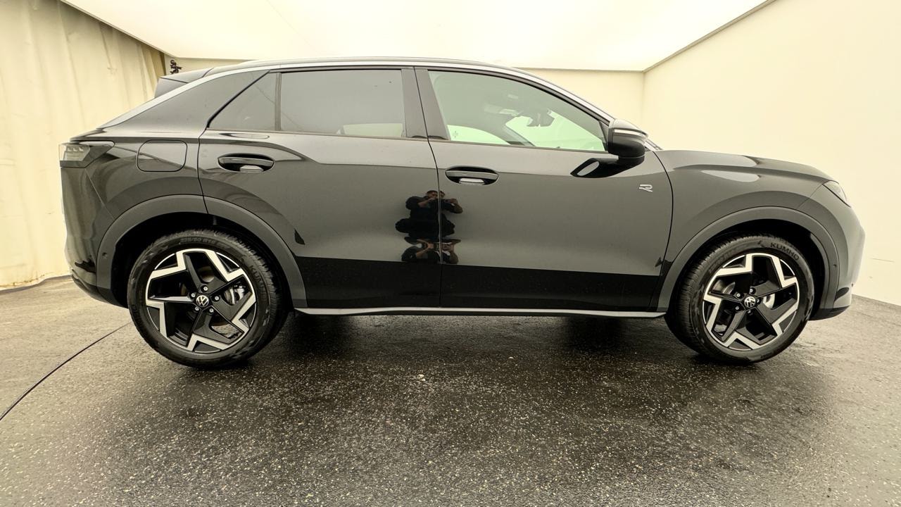 VW T-Roc 1.5 eTSI mHEV R-Line DSG-image-1
